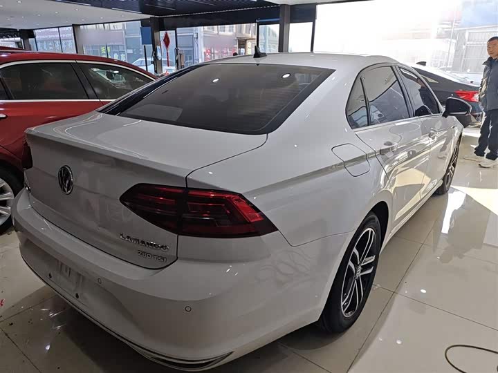 Фото 7 - Volkswagen Lamando L