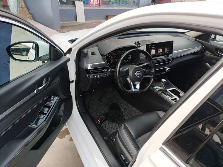 Фото 16 - Nissan Teana