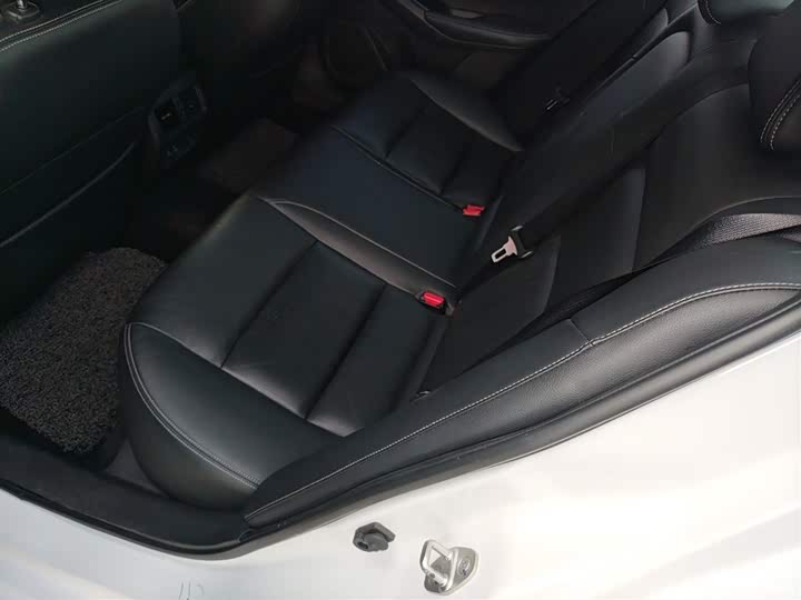 Фото 17 - Nissan Teana