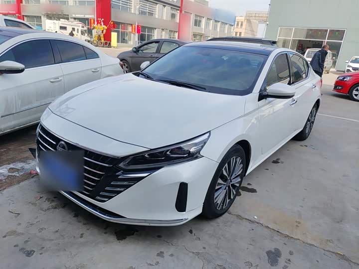 Фото 2 - Nissan Teana