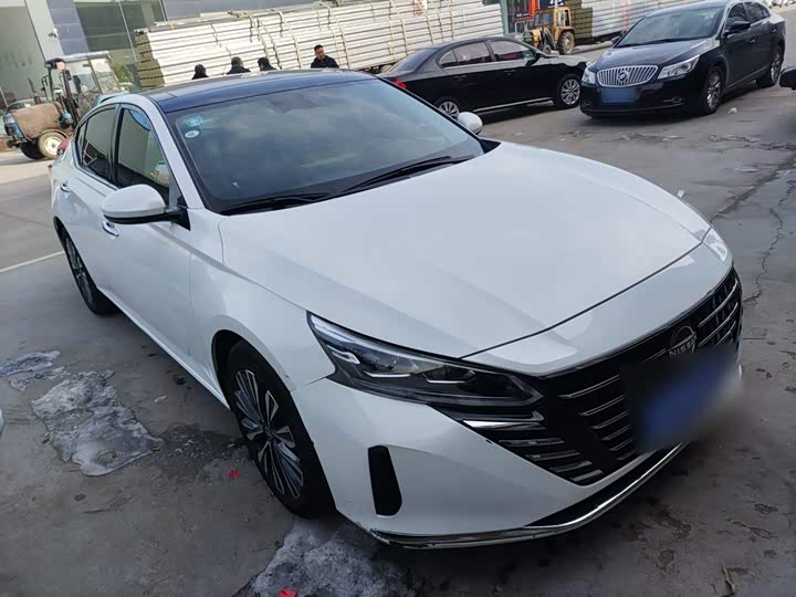 Фото 4 - Nissan Teana