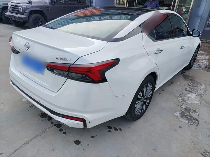 Фото 7 - Nissan Teana