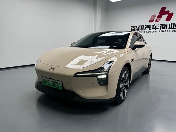 Фото 1 - XPeng Mona M03