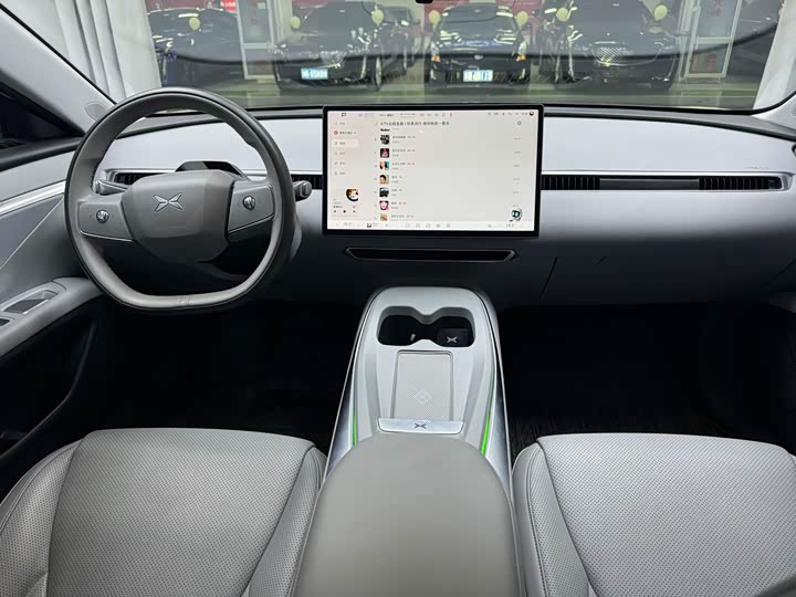 Фото 11 - XPeng Mona M03