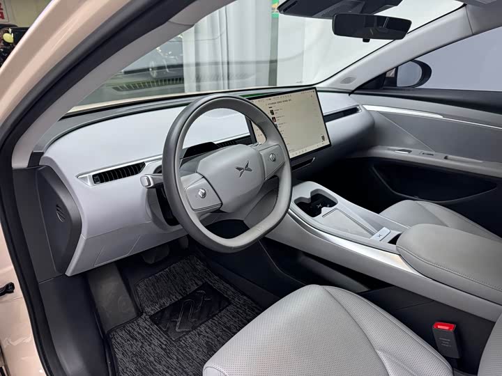 Фото 5 - XPeng Mona M03