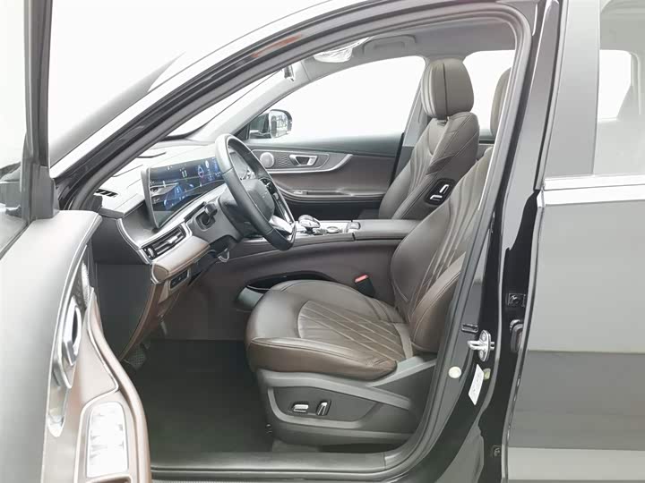 Фото 10 - Chery Tiggo 8 Pro