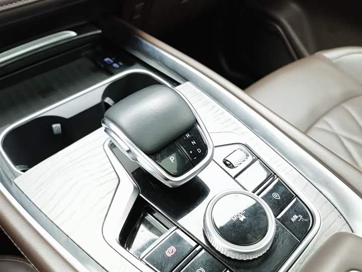 Фото 13 - Chery Tiggo 8 Pro