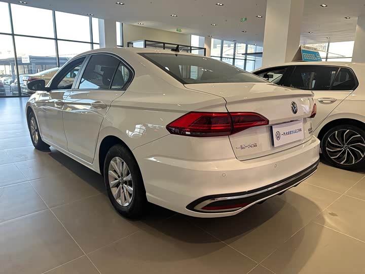 Фото 5 - Volkswagen Bora