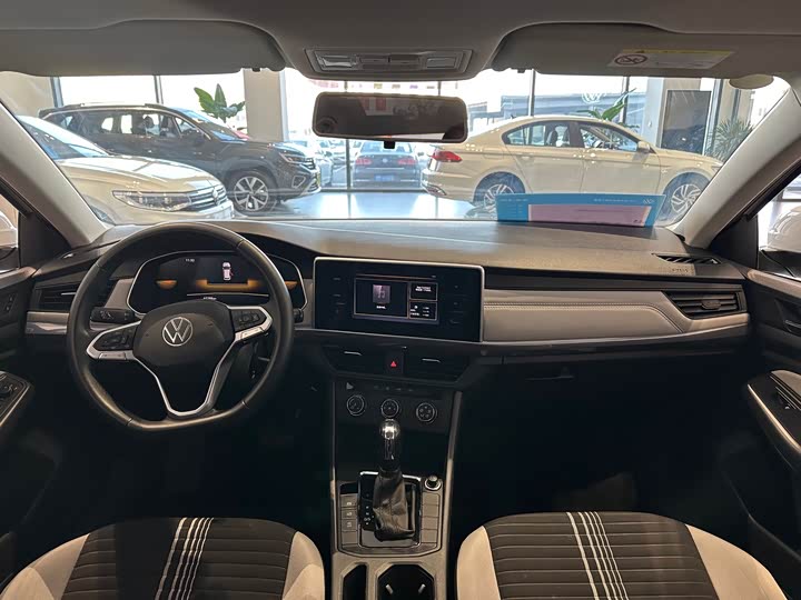 Фото 8 - Volkswagen Bora