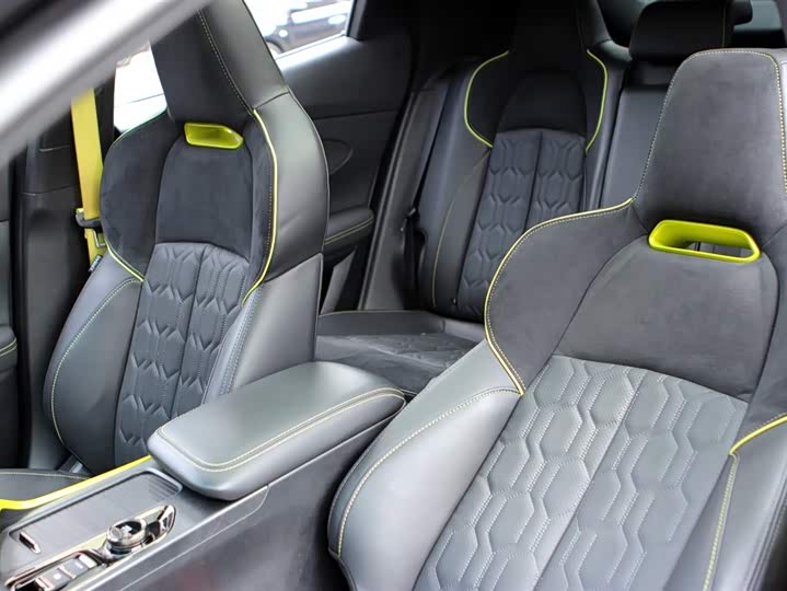 Фото 22 - Changan UNI-T