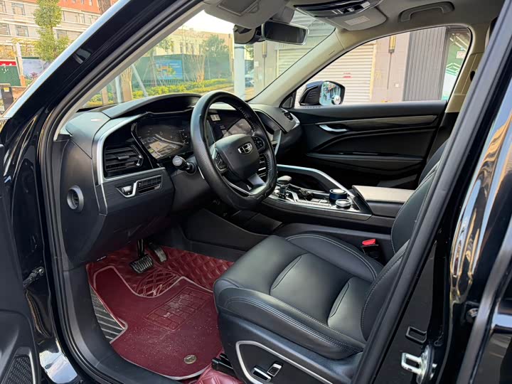 Фото 7 - Geely Tugella