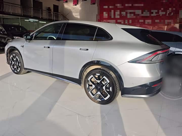 Фото 21 - XPeng G7