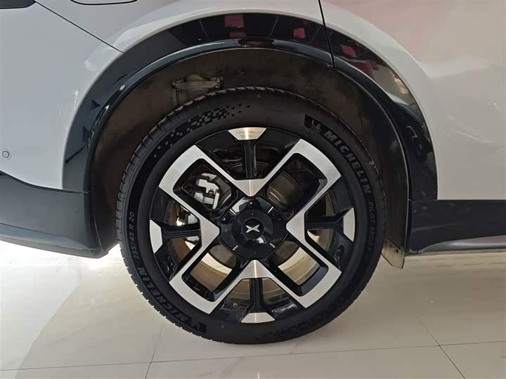 Фото 26 - XPeng G7