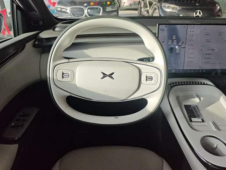 Фото 3 - XPeng G7