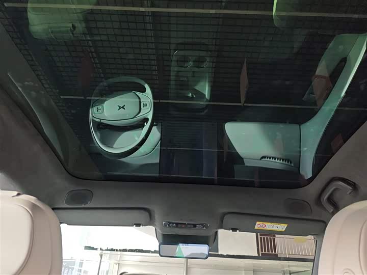 Фото 8 - XPeng G7