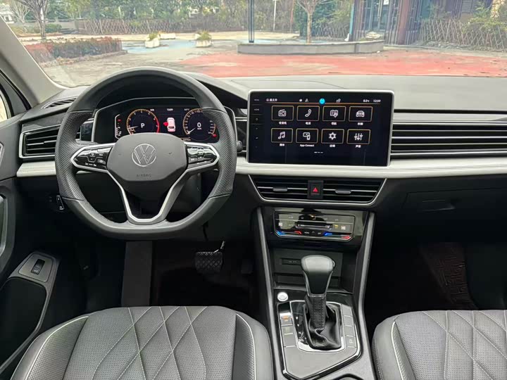 Фото 5 - Volkswagen Tiguan L Pro