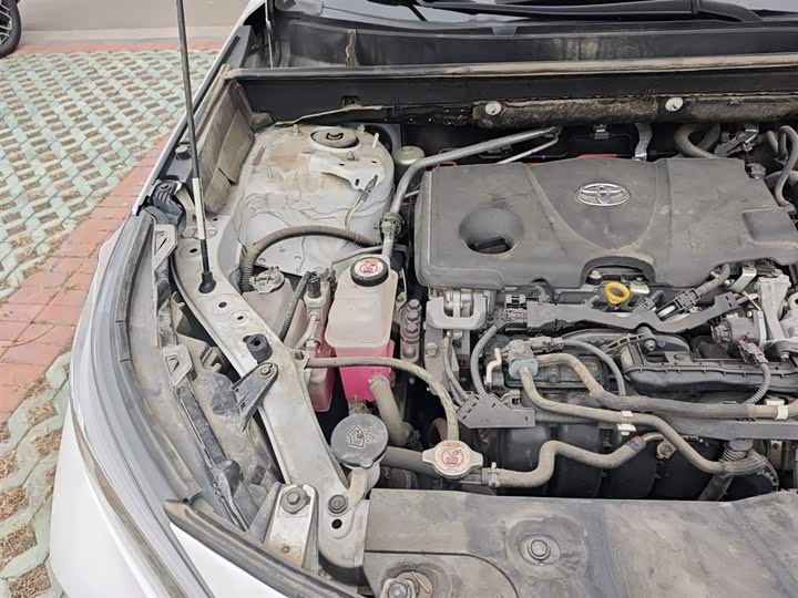 Фото 21 - Toyota Wildlander