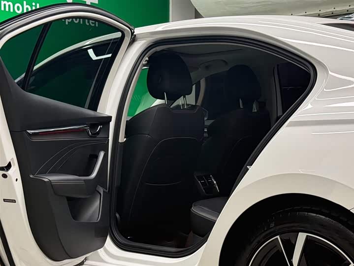 Фото 9 - Skoda Octavia Pro