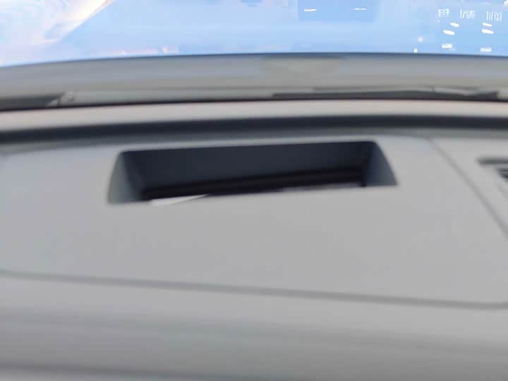 Фото 15 - Volkswagen Tiguan L Pro