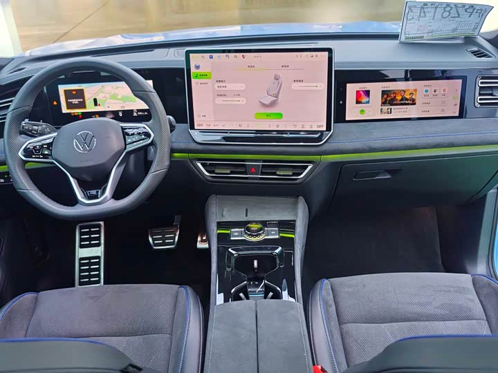 Фото 6 - Volkswagen Tiguan L Pro