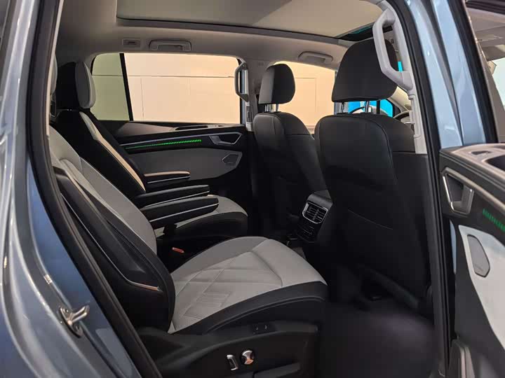 Фото 9 - Volkswagen Talagon