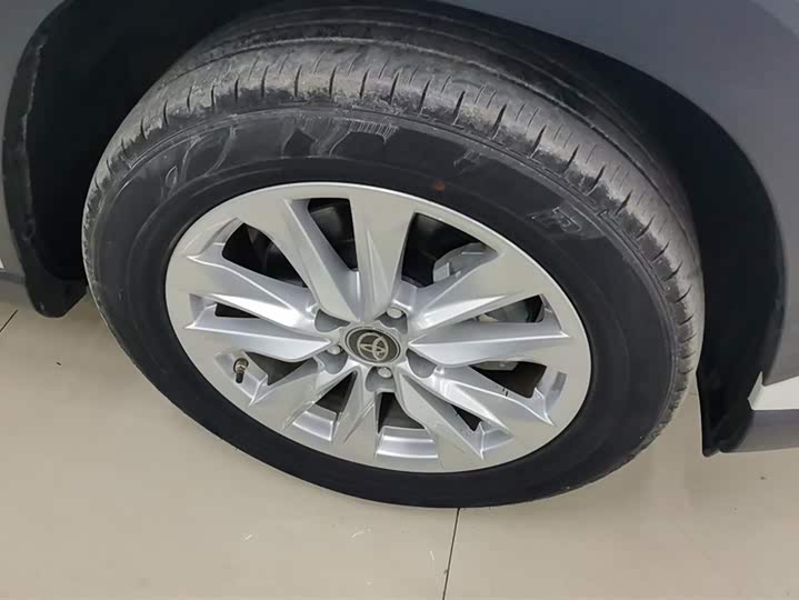 Фото 6 - Toyota Corolla Cross