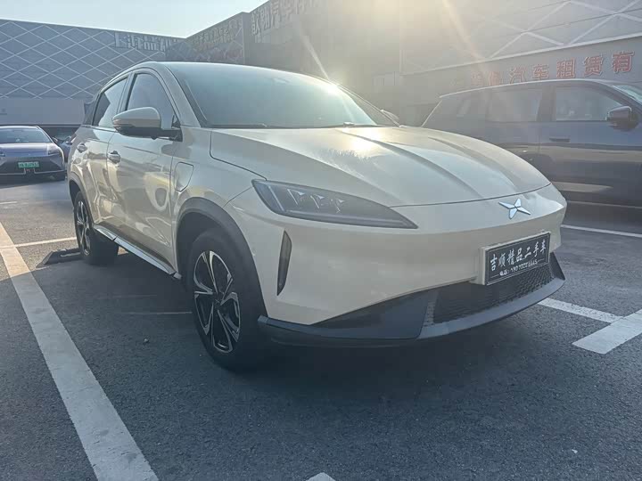 Фото 3 - XPeng G3