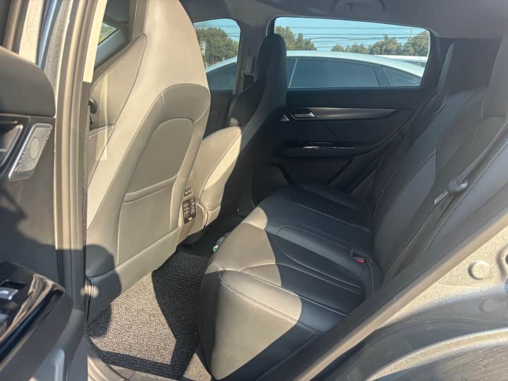 Фото 6 - XPeng G3