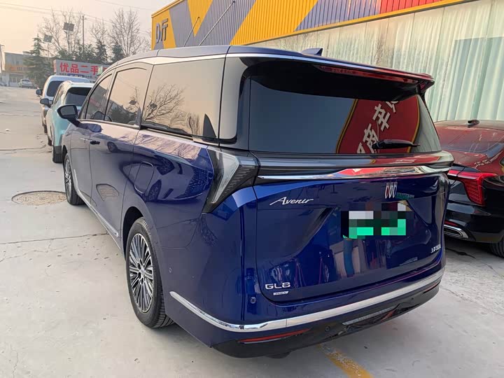 Фото 6 - Buick GL8 Hybrid