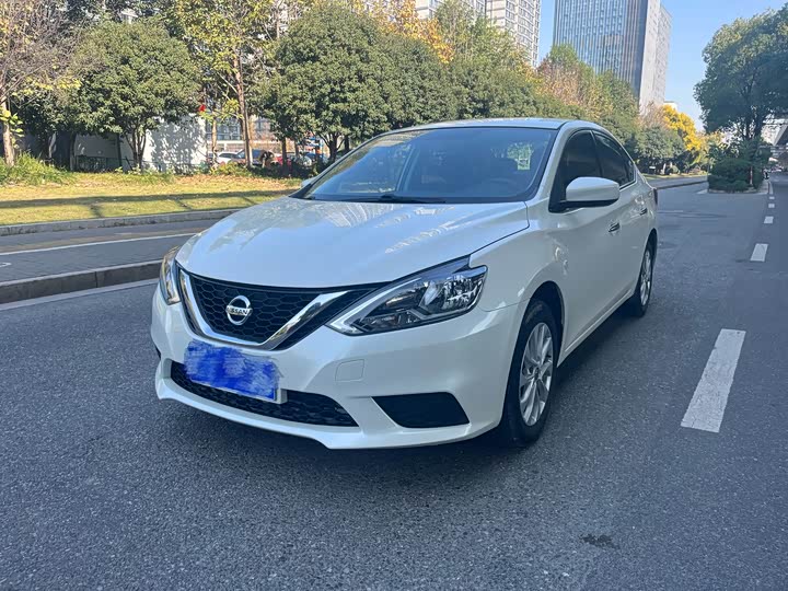 Фото 1 - Nissan Sylphy