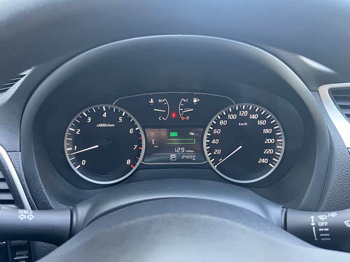 Фото 8 - Nissan Sylphy