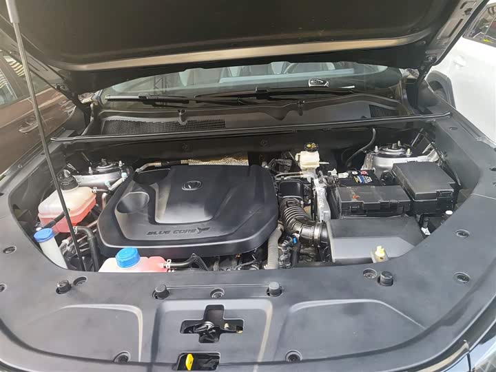 Фото 20 - Changan CS75 Plus