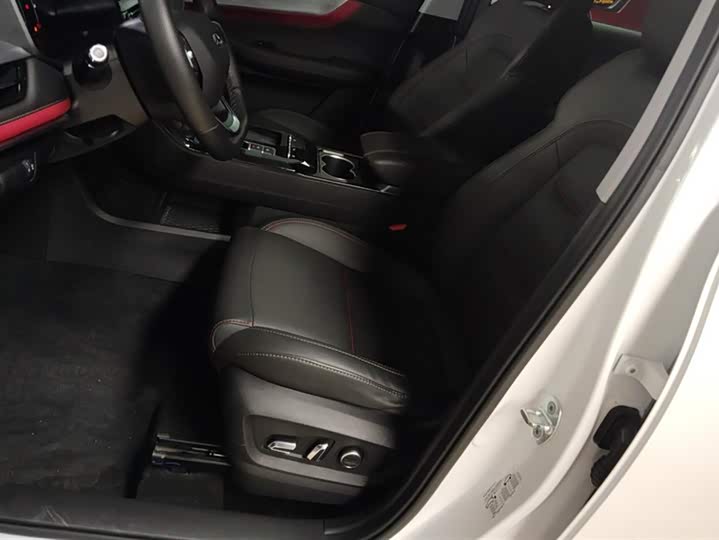 Фото 9 - Chery Tiggo 7 Plus