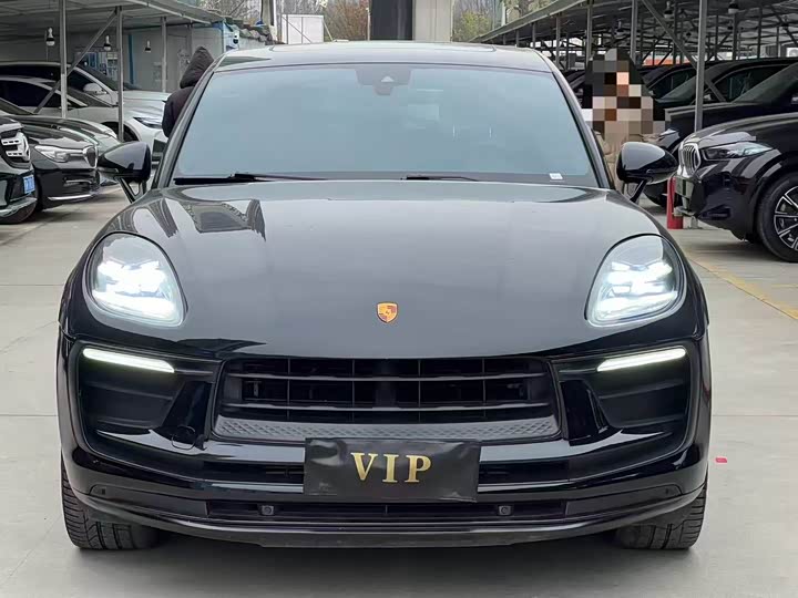 Фото 2 - Porsche Macan