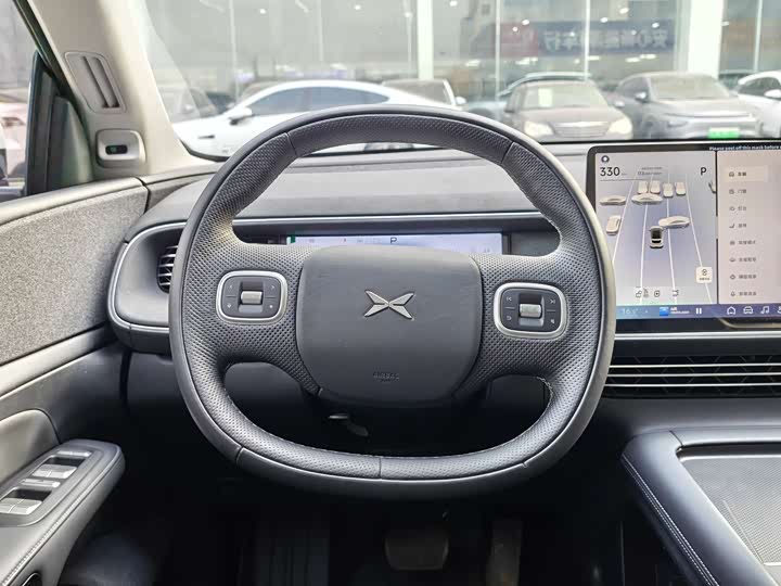 Фото 12 - XPeng G6