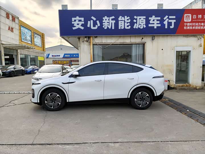 Фото 3 - XPeng G6