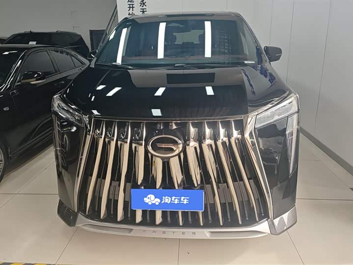 Фото 2 - GAC Trumpchi M8