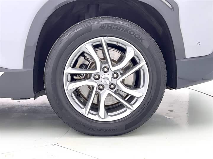 Фото 9 - Nio EC6