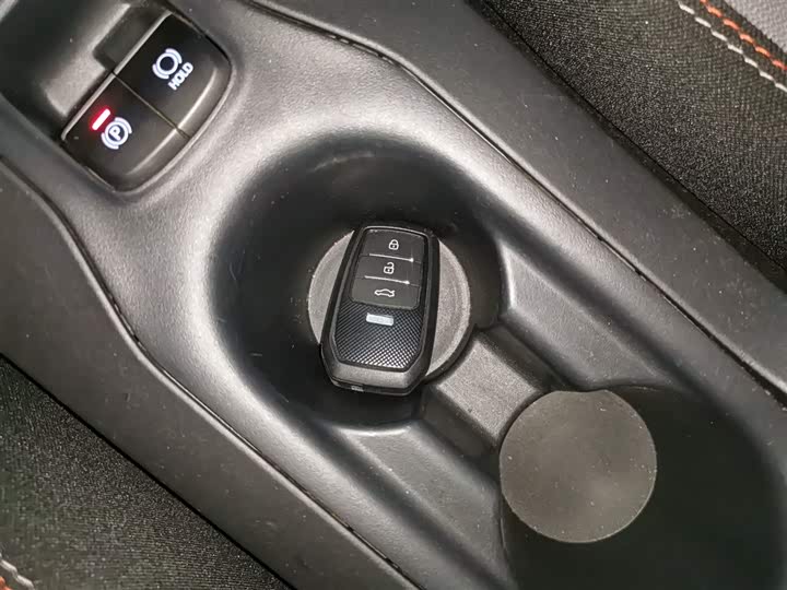 Фото 9 - Toyota Corolla