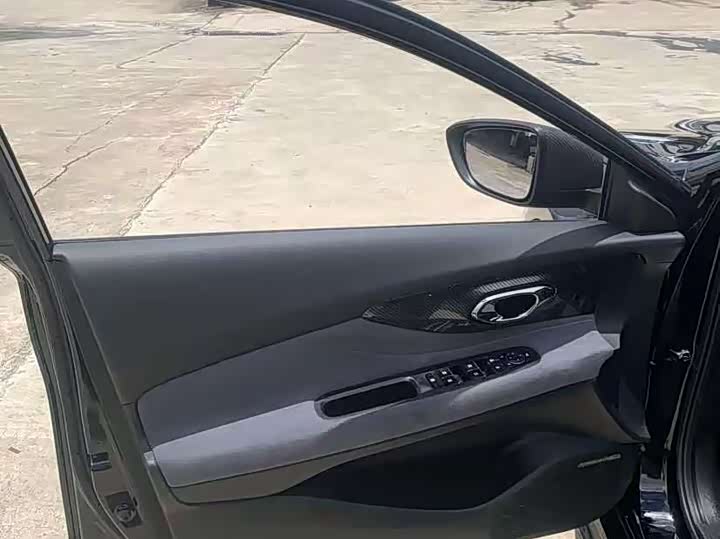 Фото 5 - GAC Trumpchi Empow R