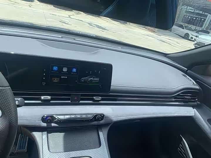 Фото 8 - GAC Trumpchi Empow R