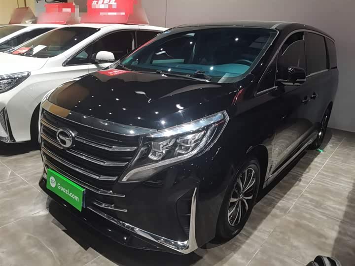 Фото 2 - GAC Trumpchi M8