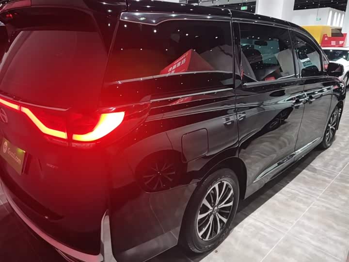 Фото 7 - GAC Trumpchi M8