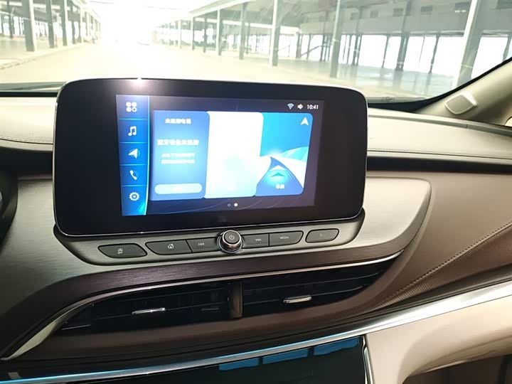 Фото 13 - Buick GL8 ES