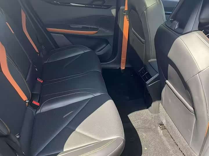 Фото 14 - Changan UNI-V