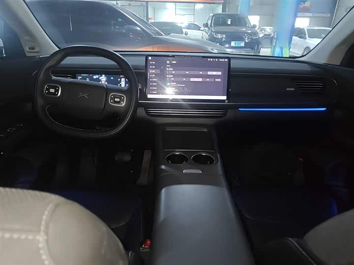 Фото 10 - XPeng G6