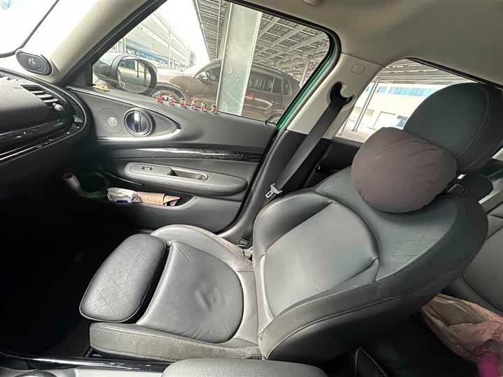 Фото 10 - Mini Clubman