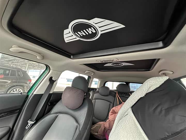 Фото 11 - Mini Clubman