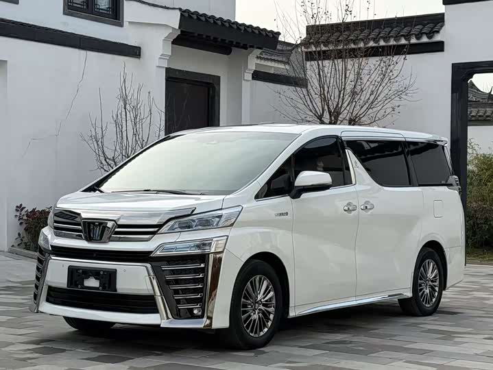 Фото 1 - Toyota Vellfire