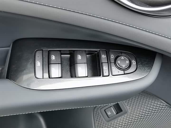 Фото 9 - BYD Seal 06 GT